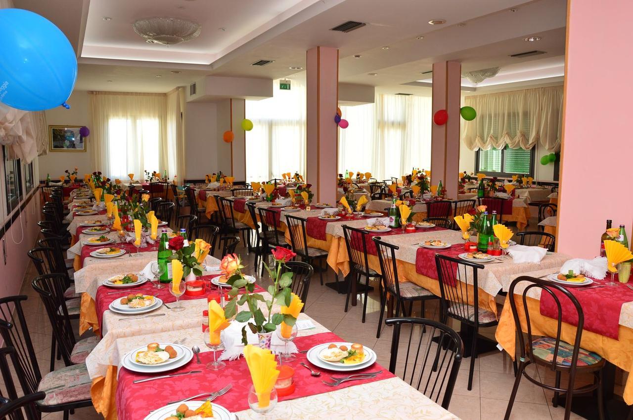 Hotel Ristoro Bellaria-Igea Marina Exteriér fotografie